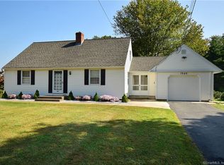 1240 East St N, Suffield, CT 06078