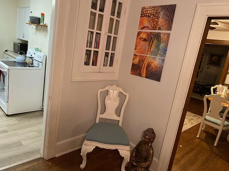 Den w/ Original Built-Ins!