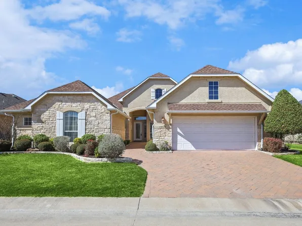 10516 Countryside Dr, Denton, TX 76207