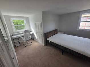 3195 Riverside Dr, Ottawa, ON K1V8N8