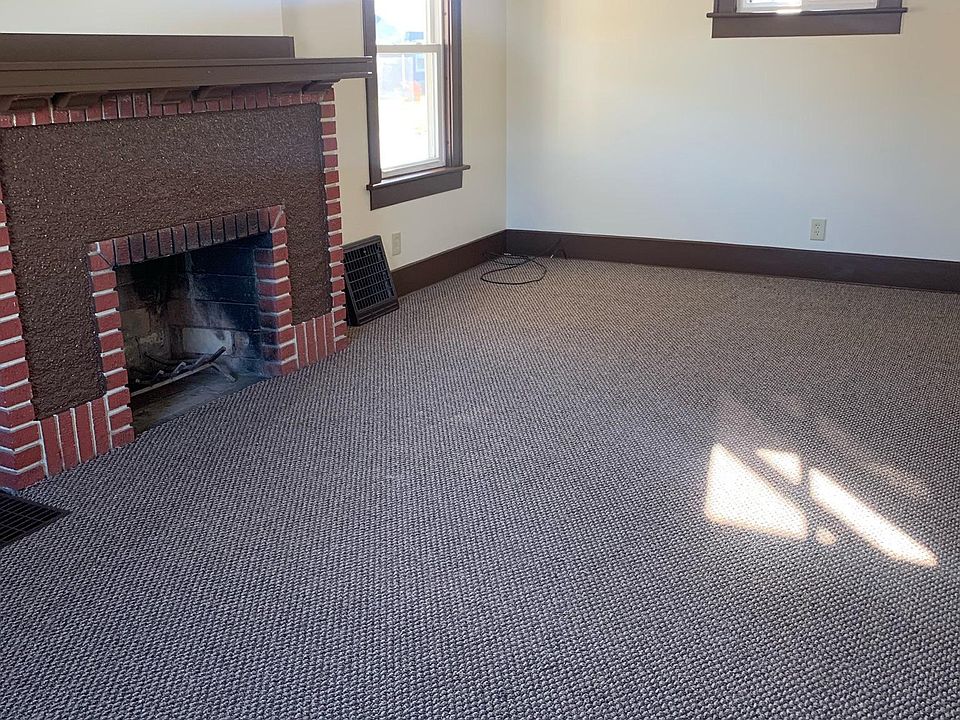1st image of 612 E Tallmadge Ave #612