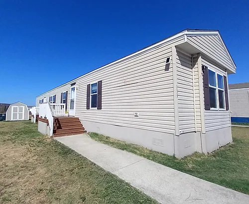 139 Coral Ln #204 Photo 1