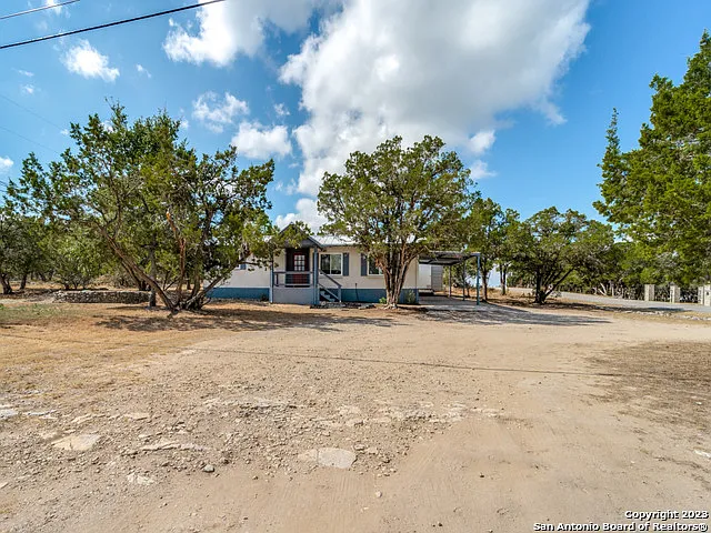 2 bed, 1.5 bath, 1002 sqft, $1,725 — Photo 4