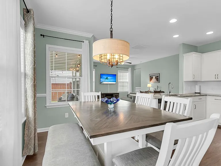 534 Alderly Dr — Photo 12