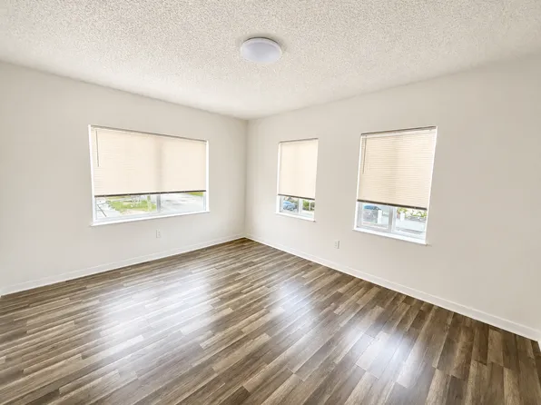 384 Tamiami Canal Rd APT 2, Miami, FL 33144