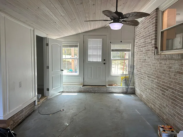 773 Semora Rd — Photo 5