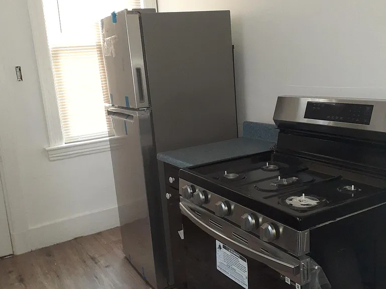 14 Edith Pl — Photo 13