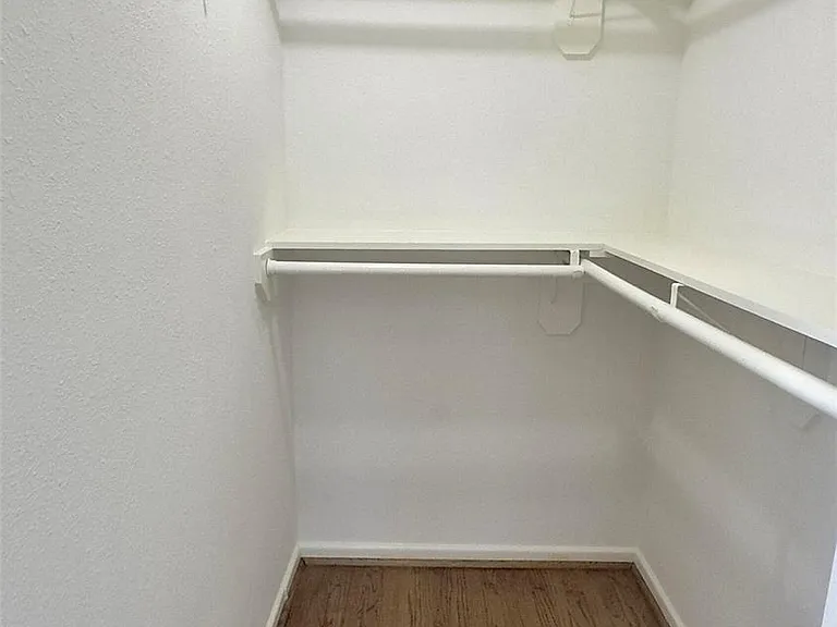 1418 Murrayhill Dr — Photo 24