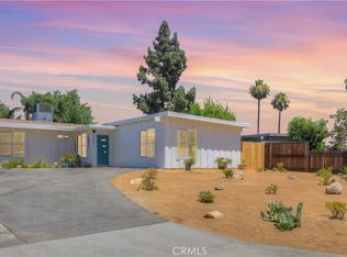 725 Herberts Ln, Colton, CA 92324