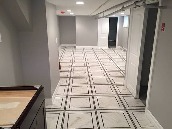 3rd image of 11621 142nd St