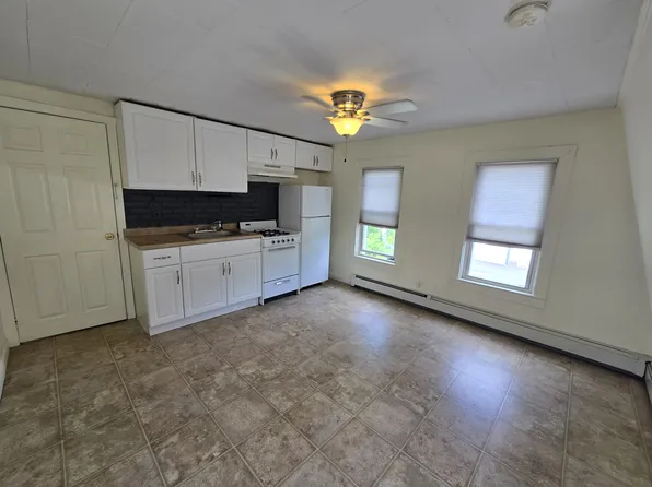 3278 Acushnet Ave #2S, New Bedford, MA 02745