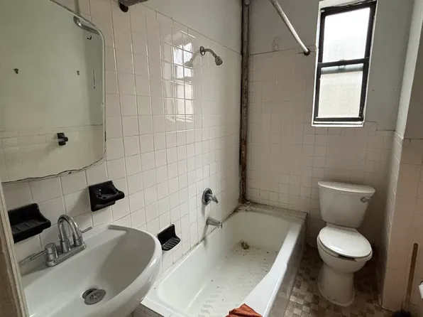 258 West 117th Street image 5 of 13