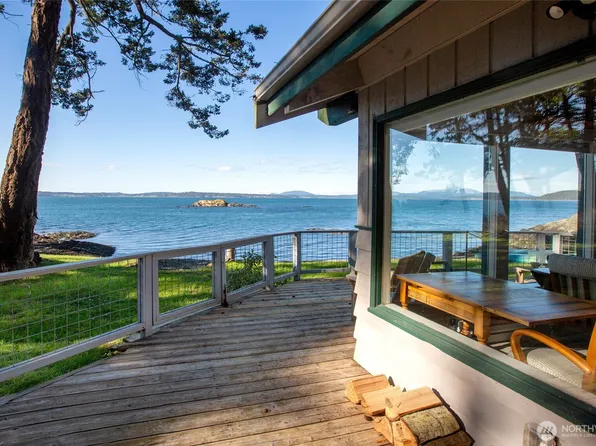 837 Cape Drive, Friday Harbor, WA 98250