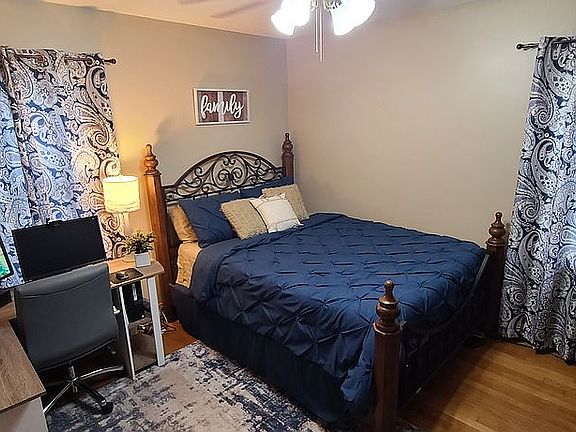 4th image of 2505 Avery St