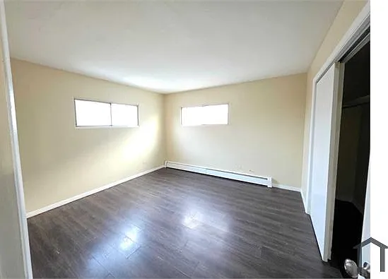 2111 Lorraine Ave #1S — Photo 6