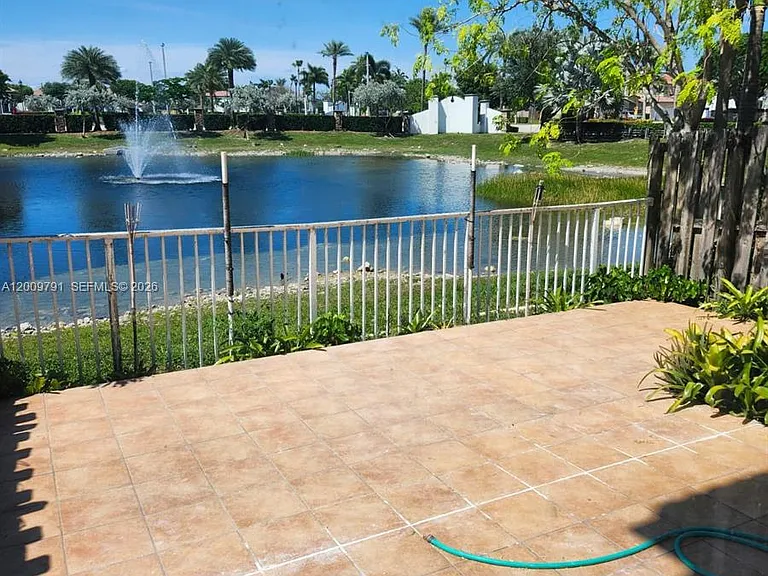 11425 NW 76th Ter #0 — Photo 31