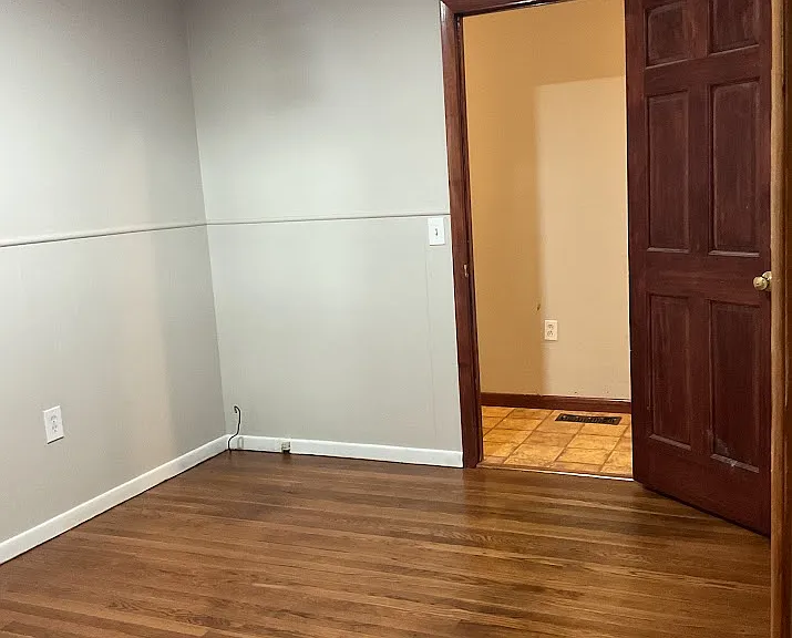 523 Cerrina Rd — Photo 7