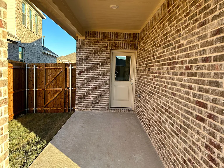 7909 Blue Heron Ln — Photo 33