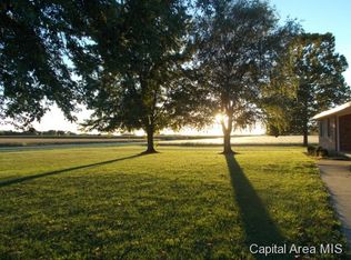 1714 Lynnville Woodson Rd, Murrayville, IL 62668