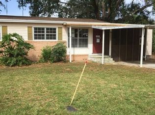 1109 Oak Dr, Leesburg, FL 34748