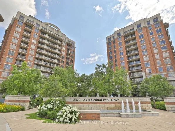 2391 Central Park Dr, Oakville, ON