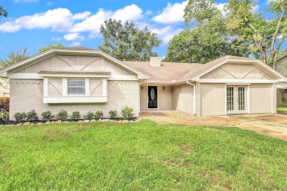1st image of 5430 Appleblossom Ln