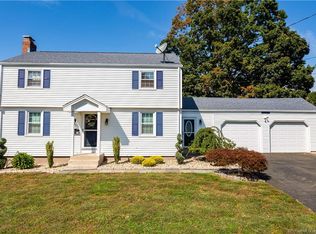 19 Bermuda Rd, Wethersfield, CT 06109