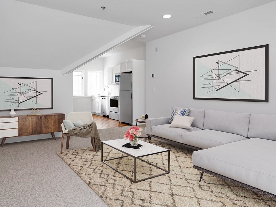 1st image of 162 Danbury Rd #2