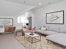 162 Danbury Rd, Ridgefield, CT