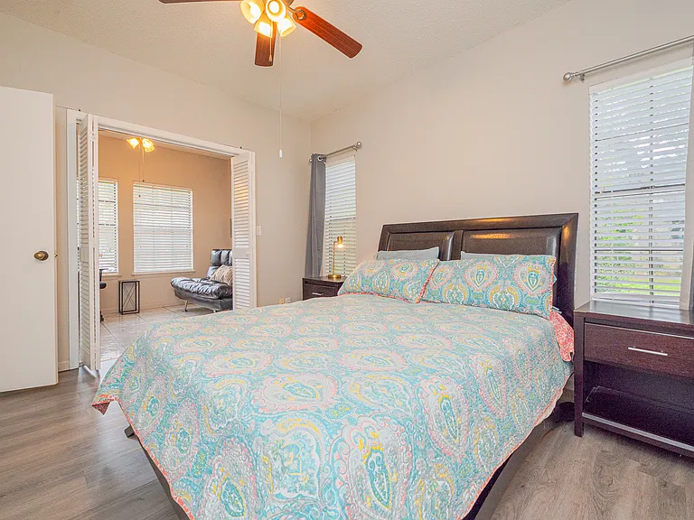 210 Oak Bay St #403 — Photo 32