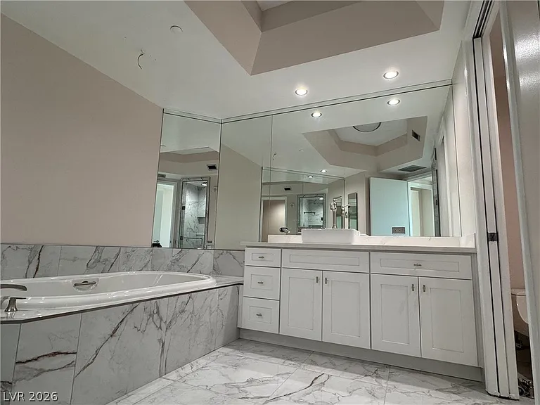 2777 Paradise Rd #3605 — Photo 13