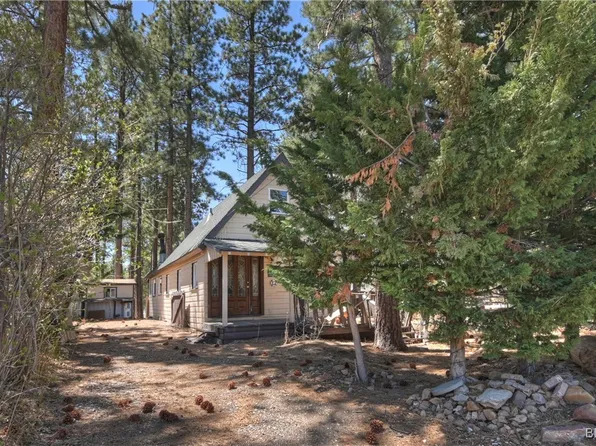 166 Lagunita Ln, Big Bear Lake, CA 92315