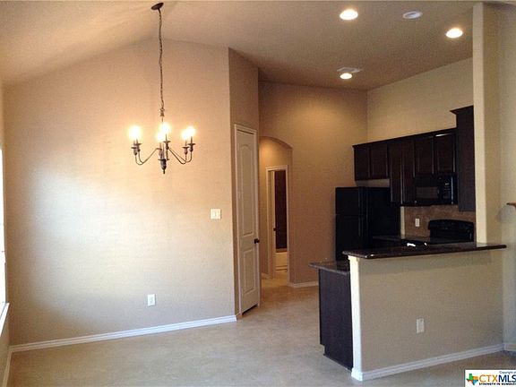 2nd image of 331 Oelkers Dr Unit B