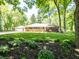 10391 Montague Rd, Winnebago, IL 61088