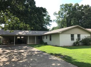 1215 Salem Rd, Conway, AR 72034