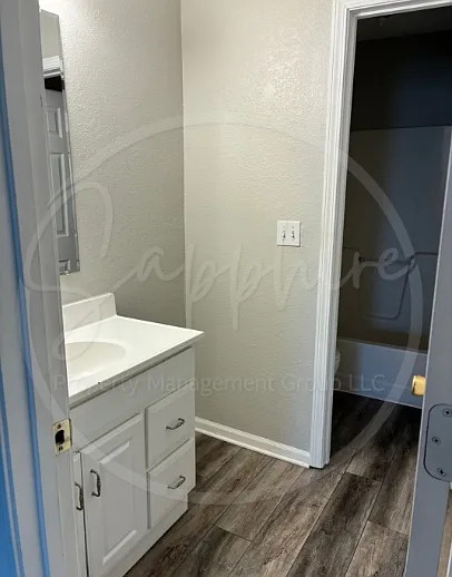 5642 N Anita Ave — Photo 10