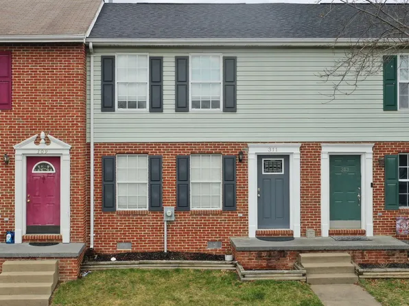 311 Willowbrook Ct, Winchester, VA 22602