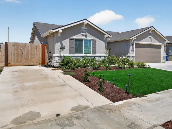 2360 N Chateau Way, Hanford, CA 93230