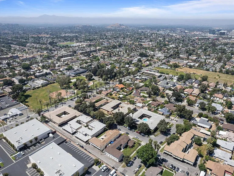 Waldorf Apartments- Riverside, CA — Photo 51
