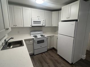 6032 SW 25th St, Hollywood, FL 33023