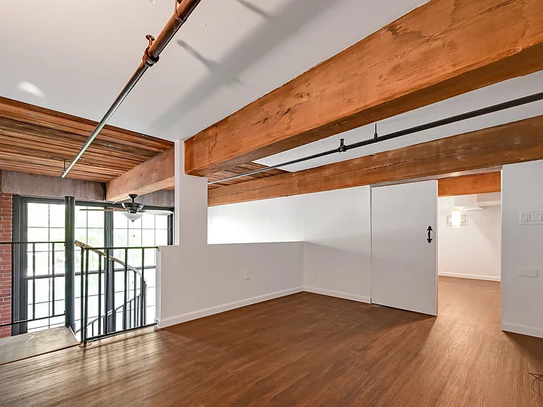 384 Trenton Ave #3E — Photo 8