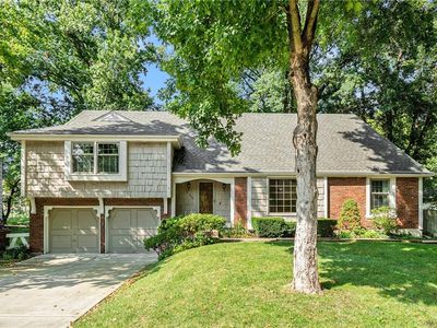 4924 W 96th St, Overland Park, KS, 66207
