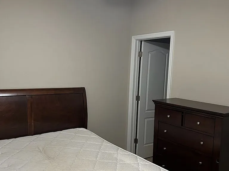2954 SW 35th Pl #61 — Photo 13