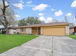 2063 Delphi Ln, Houston, TX 77067