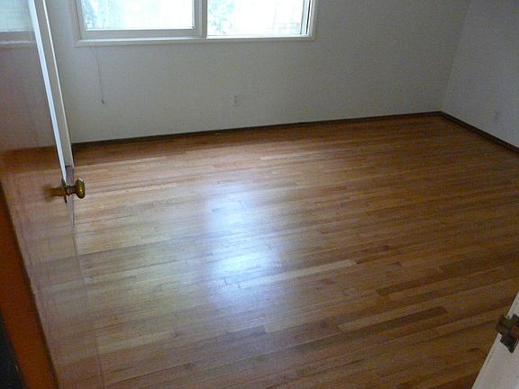 5th image of 4715-17 Del Mar Ave