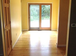 2726 Albert Dr SE, East Grand Rapids, MI 49506