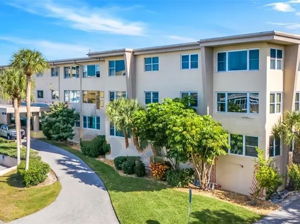 55 Harbor View Ln APT 307, Belleair Bluffs, FL 33770