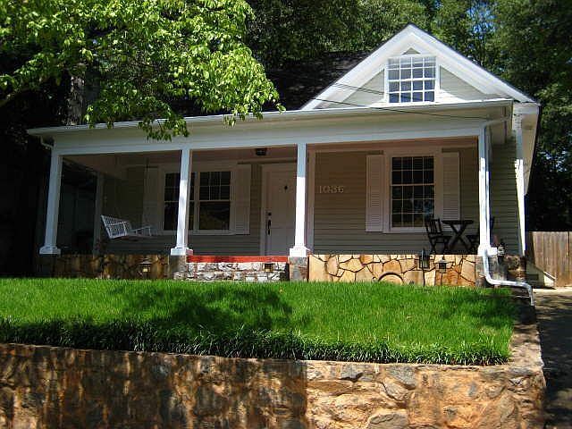 2nd image of 1036 Kentucky Ave NE