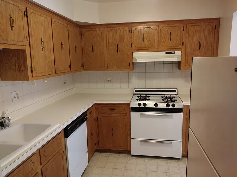 5806 N Napoleon Ave #1 — Photo 13