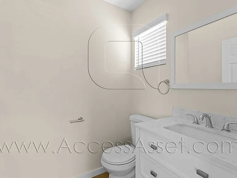 (*) S Lindsay 108 — Photo 26